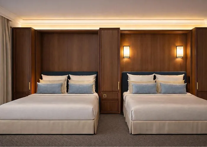 Hotel Saint Cyr Etoile Parijs